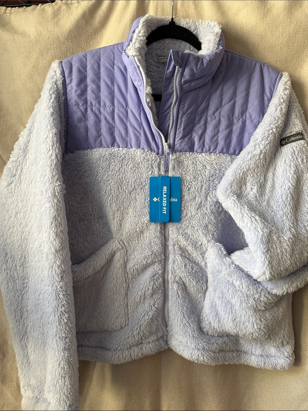 Columbia women’s Light Lavender Plush Puffer Jacket NEW! SZ L